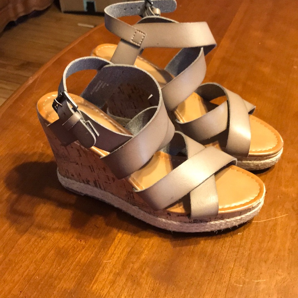 Maurices Taupe Strappy Wedges